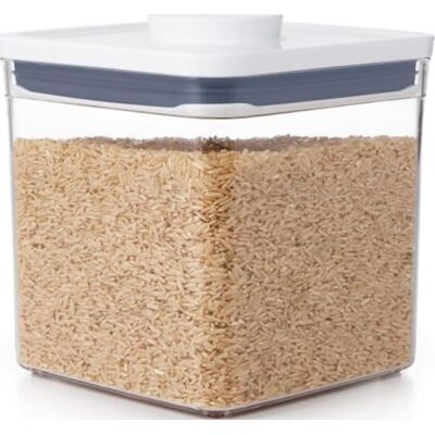 OXO Good Grips POP-opbergdoos luchtdichte en stapelbare voedselcontainer voor de keuken, vierkant, 2,6 l OXO Good Grips POP-opbergdoos luchtdichte en stapelbare voedselcontainer voor de keuken, vierkant, 2,6 l
