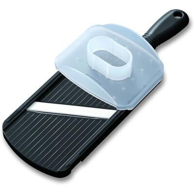 Kyocera universele mandoline, zirkonia-keramiek, dubbelzijdig slijpen, met vingerbescherming, vaatwasmachinebestendig, rood, CSN-152-NBK Kyocera universele mandoline, zirkonia-keramiek, dubbelzijdig slijpen, met vingerbescherming, vaatwasmachinebestendig, rood, CSN-152-NBK