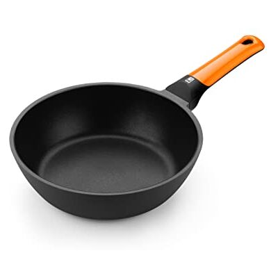 BRA Efficient Orange stoofpan 20 cm, gegoten aluminium met Teflon Platinum Plus antiaanbaklaag, zonder PFOA, compatibel met alle warmtebronnen, inclusief inductie BRA Efficient Orange stoofpan 20 cm, gegoten aluminium met Teflon Platinum Plus antiaanbaklaag, zonder PFOA, compatibel met alle warmtebronnen, inclusief inductie