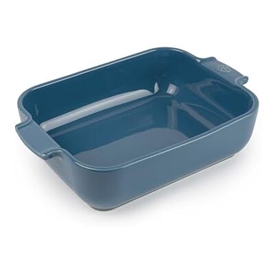 Peugeot Rechthoekige keramische ovenschaal 25 cm x 16,8 cm x 6,2 cm Inhoud: 1,4 L 10 Jaar garantie Gemaakt in Frankrijk Kleur Light Blue Peugeot Rechthoekige keramische ovenschaal 25 cm x 16,8 cm x 6,2 cm Inhoud: 1,4 L 10 Jaar garantie Gemaakt in Frankrijk Kleur Light Blue