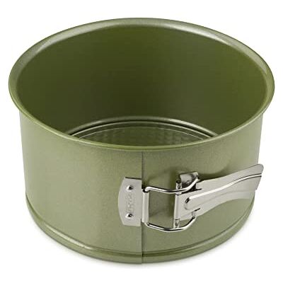 Zenker 7458 Panettone bakvorm met scharnier, groene milieuvriendelijke anti-aanbaklaag, ILAG, carnaubawas, 18 x 10 cm Zenker 7458 Panettone bakvorm met scharnier, groene milieuvriendelijke anti-aanbaklaag, ILAG, carnaubawas, 18 x 10 cm