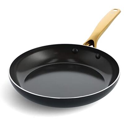 Blue Diamond Gold Braadpan met antiaanbaklaag, 24 cm, van keramiek, diamantdoordrenkt, PFAS-vrij, geschikt voor inductie, vaatwasmachinebestendig, ovenbestendig, goudkleurig handvat, zwart Blue Diamond Gold Braadpan met antiaanbaklaag, 24 cm, van keramiek, diamantdoordrenkt, PFAS-vrij, geschikt voor inductie, vaatwasmachinebestendig, ovenbestendig, goudkleurig handvat, zwart