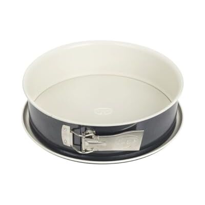 Dr. Oetker Springvorm Ø 26 cm BACK-TREND taartvorm platte bodem taartvorm rond staal met keramische versterkte antiaanbaklaag (kleur: crème/antraciet), hoeveelheid: 1 Dr. Oetker Springvorm Ø 26 cm BACK-TREND taartvorm platte bodem taartvorm rond staal met keramische versterkte antiaanbaklaag (kleur: crème/antraciet), hoeveelheid: 1