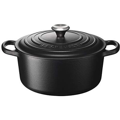 Le Creuset Signature Stoofpan van geëmailleerd gietijzer met deksel, Ø 22 cm, rond, 3,3 liter, 3,932 kg, mat zwart, 21177220000430 Le Creuset Signature Stoofpan van geëmailleerd gietijzer met deksel, Ø 22 cm, rond, 3,3 liter, 3,932 kg, mat zwart, 21177220000430