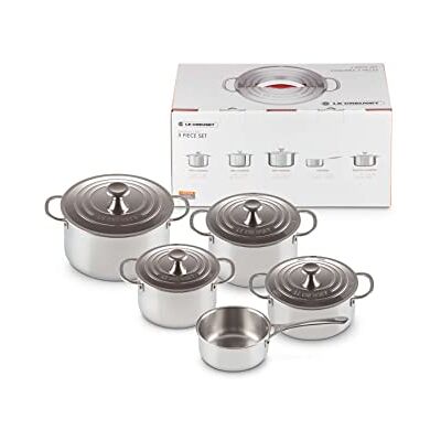 Le Creuset Signature Pannenset, 5-delig, roestvrij staal, 3-laags, 3 diepe braadpannen (diameter van 18/20/24 cm), 1 kookpan (diameter van 26 cm), 1 steelpan (diameter van 28 cm) Le Creuset Signature Pannenset, 5-delig, roestvrij staal, 3-laags, 3 diepe braadpannen (diameter van 18/20/24 cm), 1 kookpan (diameter van 26 cm), 1 steelpan (diameter van 28 cm)