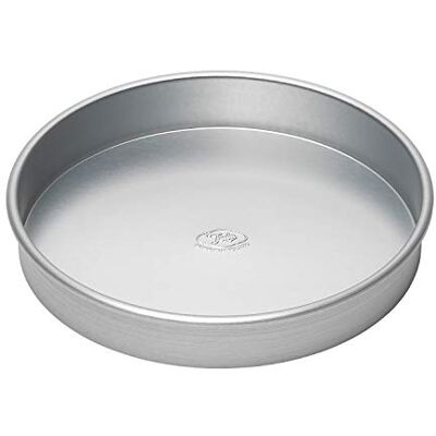 Tala Performance sandwichvorm 23 cm, afneembare bodem, robuust aluminium, gemaakt in Engeland, gelijkmatige warmteverdeling, eenvoudig uit de vorm, geschikt voor koelkast en vriezer Tala Performance sandwichvorm 23 cm, afneembare bodem, robuust aluminium, gemaakt in Engeland, gelijkmatige warmteverdeling, eenvoudig uit de vorm, geschikt voor koelkast en vriezer