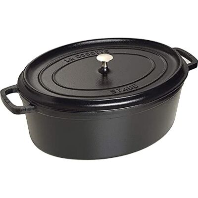 STAUB Geëmailleerde gietijzeren stoofpan met deksel, voor alle Aroma regendeksel geschikt voor alle warmtebronnen, ovaal, zwart STAUB Geëmailleerde gietijzeren stoofpan met deksel, voor alle Aroma regendeksel geschikt voor alle warmtebronnen, ovaal, zwart