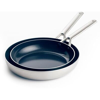 Blue Diamond Triple Steel Braadpannenset van roestvrij staal 18/10, antiaanbaklaag, versterkt met diamanten, 24 cm en 28 cm, PFAS-vrij, meerlaags, inductie, vaatwasser, oven, zilverkleurig Blue Diamond Triple Steel Braadpannenset van roestvrij staal 18/10, antiaanbaklaag, versterkt met diamanten, 24 cm en 28 cm, PFAS-vrij, meerlaags, inductie, vaatwasser, oven, zilverkleurig