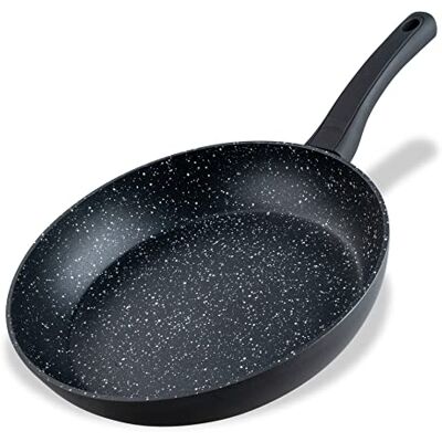 Fackelmann Marmerpan 28 cm, pan met antiaanbaklaag van 90% gerecycled aluminium met ergonomische kunststof handgreep, grote inductiepan voor koken en braden Fackelmann Marmerpan 28 cm, pan met antiaanbaklaag van 90% gerecycled aluminium met ergonomische kunststof handgreep, grote inductiepan voor koken en braden