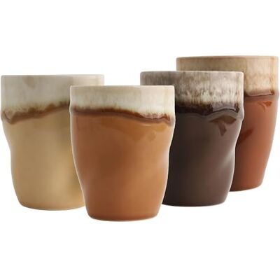 Creatable , 24738 Serie Squeezy Mocha Mousse, set van 4 koffiekopjes van aardewerk voor 4 personen, vaatwasser- en magnetronbestendig, kwaliteitsproductie Creatable , 24738 Serie Squeezy Mocha Mousse, set van 4 koffiekopjes van aardewerk voor 4 personen, vaatwasser- en magnetronbestendig, kwaliteitsproductie