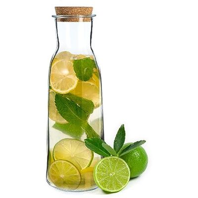 KADAX Glazen karaf met kurkdeksel, 1 liter waterkaraf van hoogwaardig glas, 27 x 9 cm, voor water, limonade, wijn en sap met kurksluiting (1 liter) KADAX Glazen karaf met kurkdeksel, 1 liter waterkaraf van hoogwaardig glas, 27 x 9 cm, voor water, limonade, wijn en sap met kurksluiting (1 liter)