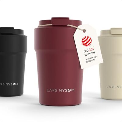 LARS NYSØM Thermo Coffee Mug-to-go 380 ml 0,38 liter reisbeker met isolatie siliconen basis waterdichte roestvrijstalen thermische mok voor koffie of thee (Berry Red poeder, 380 ml) LARS NYSØM Thermo Coffee Mug-to-go 380 ml 0,38 liter reisbeker met isolatie siliconen basis waterdichte roestvrijstalen thermische mok voor koffie of thee (Berry Red poeder, 380 ml)