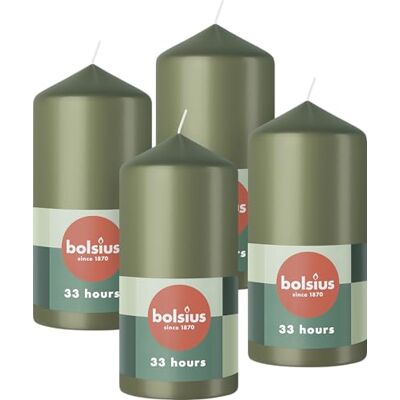 BOLSIUS Set van 4 gladde stompkaarsen Groen 12 x 6 cm Decoratieve kaarsen voor thuis Brandduur 33 uur Niet geparfumeerd Bevat natuurlijke plantaardige was Olievrij BOLSIUS Set van 4 gladde stompkaarsen Groen 12 x 6 cm Decoratieve kaarsen voor thuis Brandduur 33 uur Niet geparfumeerd Bevat natuurlijke plantaardige was Olievrij