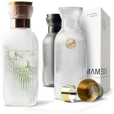 MAMEIDO Waterkaraf met schenktuit en zeef 1,5 liter (Crystal Copper) MAMEIDO Waterkaraf met schenktuit en zeef 1,5 liter (Crystal Copper)