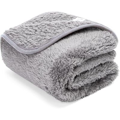 Nobleza Zachte pluche deken voor honden, katten, konijnen en andere huisdieren, wasbaar, lichtgrijs, 100 x 80 cm Nobleza Zachte pluche deken voor honden, katten, konijnen en andere huisdieren, wasbaar, lichtgrijs, 100 x 80 cm