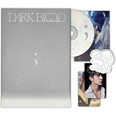 HYBE Ent. ENHYPEN DARK BLOOD (ENGENE ver. RANDOM) Photo Book + CD-R + Card + Concept Card + Sticker + Postkaart + 2 Badges Button + 4 extra fotokaarten HYBE Ent. ENHYPEN DARK BLOOD (ENGENE ver. RANDOM) Photo Book + CD-R + Card + Concept Card + Sticker + Postkaart + 2 Badges Button + 4 extra fotokaarten