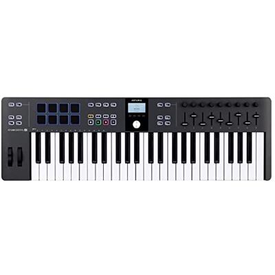 Arturia KeyLab Essential 49 mk3 MIDI-controllertoetsenbord voor muziekproductie 49 toetsen, 9 encoders, 9 faders, 1 modulatiewiel, 1 pitch bend wiel, 8 pads zwart Arturia KeyLab Essential 49 mk3 MIDI-controllertoetsenbord voor muziekproductie 49 toetsen, 9 encoders, 9 faders, 1 modulatiewiel, 1 pitch bend wiel, 8 pads zwart