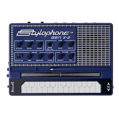 Stylophone GENX-2 Draagbare analoge synthesizer met ingebouwde luidspreker, LFO, filter, analoge delay en CV/Gate Output Synthesizer Keyboard Synth Musical Instrument Stylophone GENX-2 Draagbare analoge synthesizer met ingebouwde luidspreker, LFO, filter, analoge delay en CV/Gate Output Synthesizer Keyboard Synth Musical Instrument