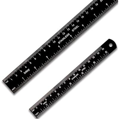 Zotemo Intoy 30,5 cm en 15,2 cm liniaal van roestvrij staal met lasergravure, conversietafel en draagtas Zotemo Intoy 30,5 cm en 15,2 cm liniaal van roestvrij staal met lasergravure, conversietafel en draagtas
