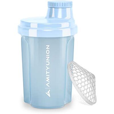 AMITYUNION Protein Shaker 300 ml "Heaven" lekvrij, BPA-vrij met klikbare zeef en weegschaal voor romige wei-shakes, gym fitness cups voor isolaten en sportconcentraten, origineel in Hemelsblauw 300ml AMITYUNION Protein Shaker 300 ml "Heaven" lekvrij, BPA-vrij met klikbare zeef en weegschaal voor romige wei-shakes, gym fitness cups voor isolaten en sportconcentraten, origineel in Hemelsblauw 300ml