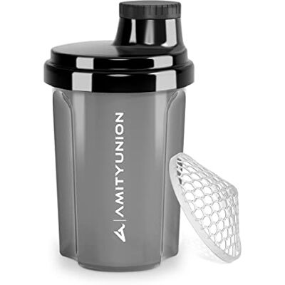 AMITYUNION Protein Shaker 300 ml "Heaven" lekvrij, BPA-vrij met klikbare zeef en weegschaal voor romige wei-shakes, gym fitness cups voor isolaten en sportconcentraten, origineel in Zwarte rook 300ml AMITYUNION Protein Shaker 300 ml "Heaven" lekvrij, BPA-vrij met klikbare zeef en weegschaal voor romige wei-shakes, gym fitness cups voor isolaten en sportconcentraten, origineel in Zwarte rook 300ml