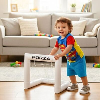 FORZA Het kleinste voetbaldoel ter wereld Ontwikkelt de precisie van passen en schieten FORZA Het kleinste voetbaldoel ter wereld Ontwikkelt de precisie van passen en schieten