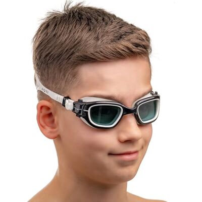 AqtivAqua Zwembril voor kinderen van 6 tot 14 jaar, 3-6 jaar, MINI-DXP (zwart en wit, gepolariseerde glazen) AqtivAqua Zwembril voor kinderen van 6 tot 14 jaar, 3-6 jaar, MINI-DXP (zwart en wit, gepolariseerde glazen)