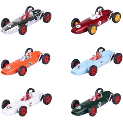 Majorette First Ever 60 jaar metalen miniatuurauto met bestuurdersfiguur en rubberen banden, auto in 6 kleuren (willekeurig), 7,5 cm, speelgoedauto met retro verzameldoos Majorette First Ever 60 jaar metalen miniatuurauto met bestuurdersfiguur en rubberen banden, auto in 6 kleuren (willekeurig), 7,5 cm, speelgoedauto met retro verzameldoos