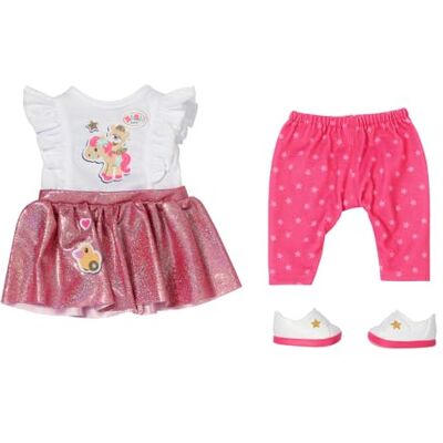 BABY born Little Outfit 836330 Complete set voor poppen van 36 cm met bijpassende accessoires, gemakkelijk te dragen, leeftijd 1 jaar en ouder BABY born Little Outfit 836330 Complete set voor poppen van 36 cm met bijpassende accessoires, gemakkelijk te dragen, leeftijd 1 jaar en ouder