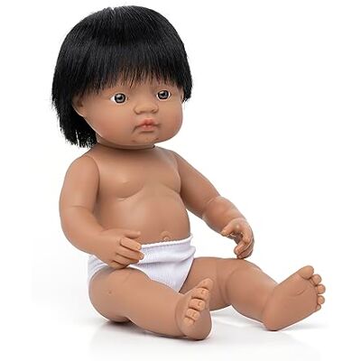 Miniland Spaanse jongenspop zonder ondergoed is gemaakt van zacht, duurzaam en flexibel vinyl. 38 cm Miniland Spaanse jongenspop zonder ondergoed is gemaakt van zacht, duurzaam en flexibel vinyl. 38 cm