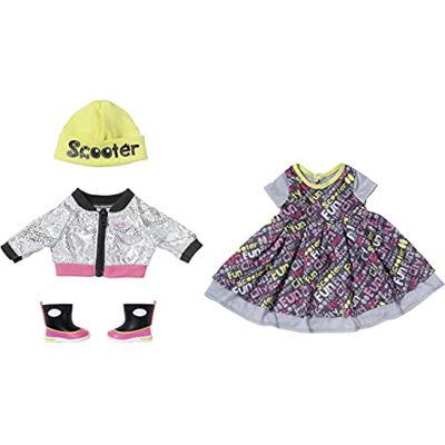 BABY born 830208-116721 City Luxe Outfit voor Poppen van 43cm Perfect voor Kinderhandjes Bevordert Empathie en Sociale Vaardigheden Voor Peuters Vanaf 3 Jaar Met Jas, T-shirt, Rok en Schoenen BABY born 830208-116721 City Luxe Outfit voor Poppen van 43cm Perfect voor Kinderhandjes Bevordert Empathie en Sociale Vaardigheden Voor Peuters Vanaf 3 Jaar Met Jas, T-shirt, Rok en Schoenen
