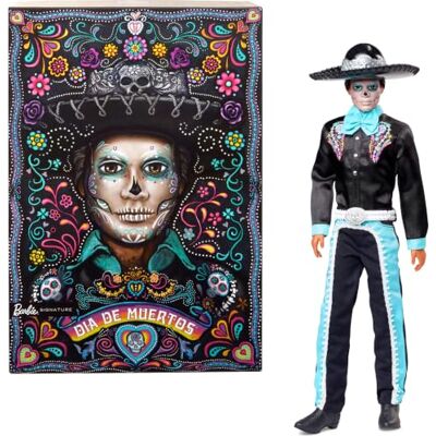 Barbie Signature HRM73 Día De Muertos Ken verzamelpop in zwart kostuum met hemelsblauwe accenten, accessoires hoed en riem Barbie Signature HRM73 Día De Muertos Ken verzamelpop in zwart kostuum met hemelsblauwe accenten, accessoires hoed en riem