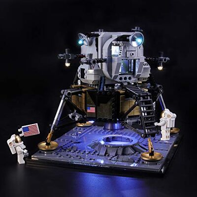 BRIKSMAX Led-set voor Lego Apollo 11 Lunar, compatibel met Lego 10266 model, bouwmodel is niet inbegrepen BRIKSMAX Led-set voor Lego Apollo 11 Lunar, compatibel met Lego 10266 model, bouwmodel is niet inbegrepen