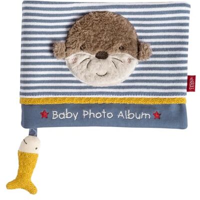 Fehn otter fotoalbum Ontdek, verkennen, voelen: Gezichten onthouden en namen leren door te spelen met het stoffen fotoboek Insteekalbum voor baby's en peuters vanaf 0 plusmaanden Fehn otter fotoalbum Ontdek, verkennen, voelen: Gezichten onthouden en namen leren door te spelen met het stoffen fotoboek Insteekalbum voor baby's en peuters vanaf 0 plusmaanden