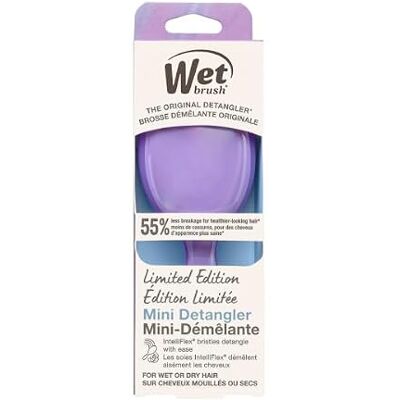 Wet Brush Prismatic Glow Mini-ontwarrer, reisformaat, paars Reisformaat met ultrazachte IntelliFlex-borstelharen, ontwart zacht nat en droog haar, vermindert breuk, compact draagbaar Wet Brush Prismatic Glow Mini-ontwarrer, reisformaat, paars Reisformaat met ultrazachte IntelliFlex-borstelharen, ontwart zacht nat en droog haar, vermindert breuk, compact draagbaar