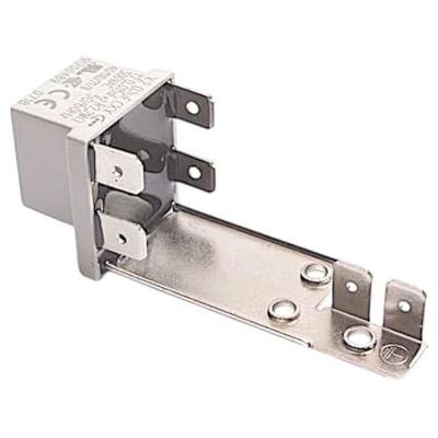 Indesit filtre antiparasites 0.1 µf 2x2 mohms pour lave linge Indesit filtre antiparasites 0.1 µf 2x2 mohms pour lave linge