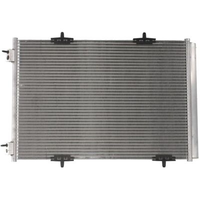 Condensator, Airconditioning Valeo 818015 Condensator, Airconditioning Valeo 818015