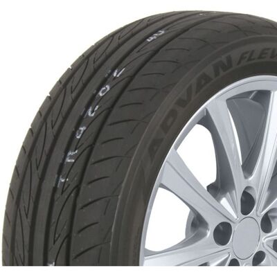 Zomerbanden Yokohama Advan Fleva V701 205/55r16 91w Zomerbanden Yokohama Advan Fleva V701 205/55r16 91w