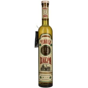Hacienda De Xalpa Tequila Reposado 100% de Agave 38% Vol. 0,7l Hacienda De Xalpa Tequila Reposado 100% de Agave 38% Vol. 0,7l