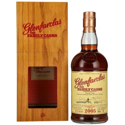 Glenfarclas THE FAMILY CASKS Single Cask SUMMER 2024 Sherry Butt #2462 2005 59,3% Vol. 0,7l in Holzkiste Glenfarclas THE FAMILY CASKS Single Cask SUMMER 2024 Sherry Butt #2462 2005 59,3% Vol. 0,7l in Holzkiste
