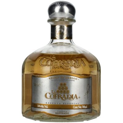 La Cofradia Tequila Reposado 100% de Agave Reserva Especial 38% Vol. 0,7l La Cofradia Tequila Reposado 100% de Agave Reserva Especial 38% Vol. 0,7l