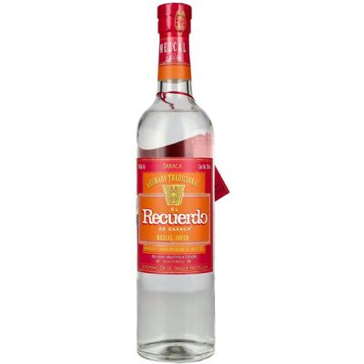 El Recuerdo de Oaxaca Mezcal-Joven 100% Agave Angustifolia DOP 40% Vol. 0,7l El Recuerdo de Oaxaca Mezcal-Joven 100% Agave Angustifolia DOP 40% Vol. 0,7l