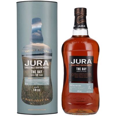 Jura THE BAY 12 Years Old Single Malt Scotch Whisky 44% Vol. 1l in geschenkverpakking Jura THE BAY 12 Years Old Single Malt Scotch Whisky 44% Vol. 1l in geschenkverpakking