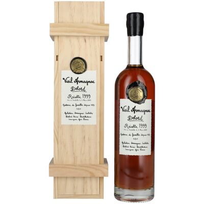 Vieil Armagnac Delord Vintage Récolte 1999 40% Vol. 0,7l in Holzkiste Vieil Armagnac Delord Vintage Récolte 1999 40% Vol. 0,7l in Holzkiste