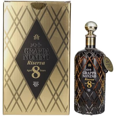 Nonino Grappa Riserva 8 Years Old 43% Vol. 0,7l in geschenkverpakking Nonino Grappa Riserva 8 Years Old 43% Vol. 0,7l in geschenkverpakking