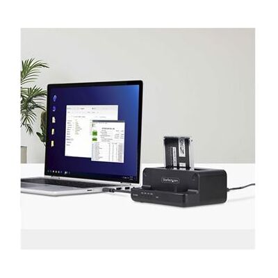 StarTech.com M.2 NVMe to 2.5/3.5" SATA Drive Duplicator, Dual Bay Cloner - SSD-/hardeschijfduplicator - 2 bays (SATA-600 / PCI Express (NVMe)) - TAA Compliant StarTech.com M.2 NVMe to 2.5/3.5" SATA Drive Duplicator, Dual Bay Cloner - SSD-/hardeschijfduplicator - 2 bays (SATA-600 / PCI Express (NVMe)) - TAA Compliant