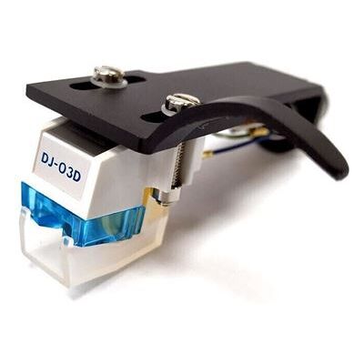 Nagaoka Diamant en cel DJ phono cartridge gemonteerd op DJ-03HD cartridgehouder Nagaoka Diamant en cel DJ phono cartridge gemonteerd op DJ-03HD cartridgehouder