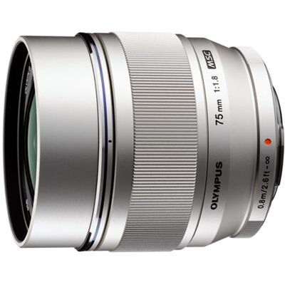 Olympus Hybride lens M. Zuiko Digital 75 mm f/1.8 Zilver Olympus Hybride lens M. Zuiko Digital 75 mm f/1.8 Zilver