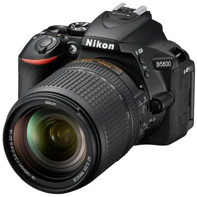 NIKON D5600 + AF-S 18-140 VR NIKON D5600 + AF-S 18-140 VR