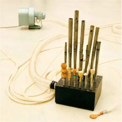 UN JE NE SAIS QUOI L Engoulevent Vinyl UN JE NE SAIS QUOI L Engoulevent Vinyl